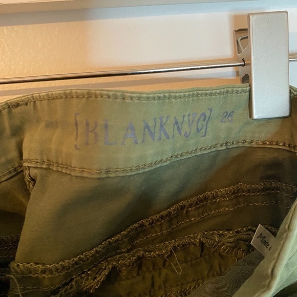 Blank NYC Military pant size 26 - Picture 9 of 13